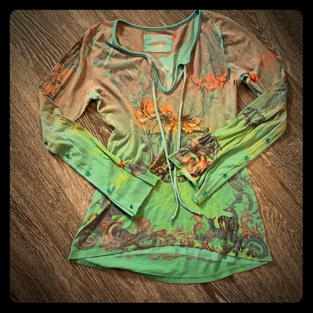 Butterfly Dropout long sleeve tee